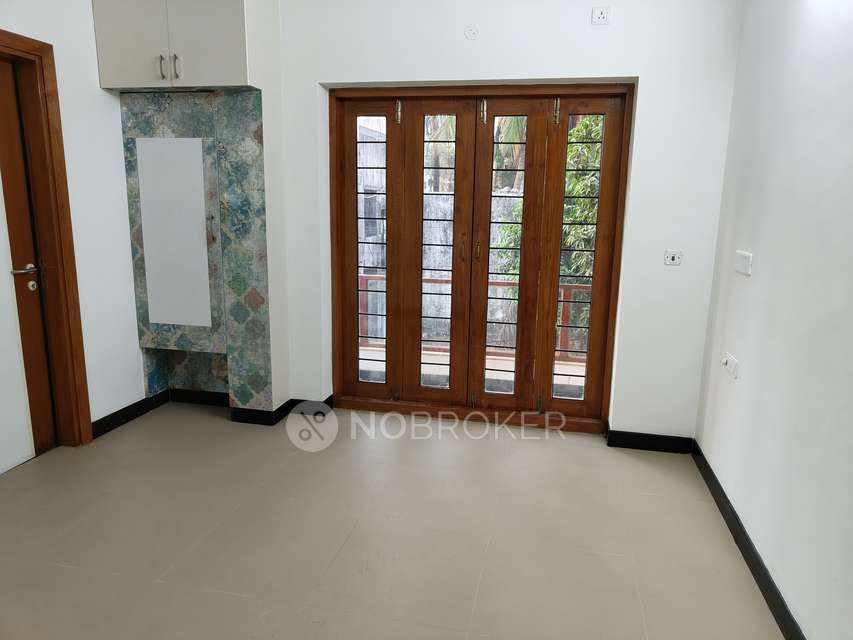 2 BHK Flat In Snehapuri For Sale  In Thiruvanmiyur