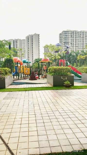 2 BHK Flat In Wadhwa The Address For Sale  In Ghatkopar West