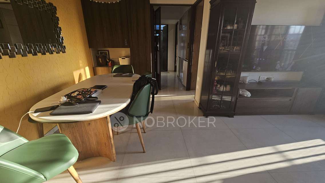 2 BHK Flat In Chandas Stella For Sale  In Goregaon West