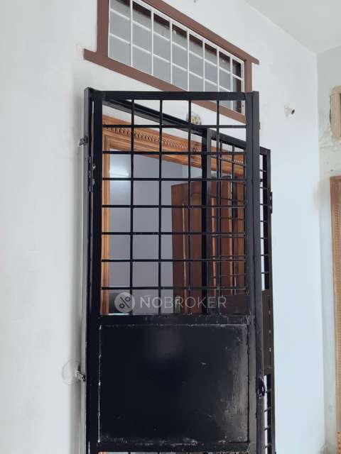 2 BHK Flat In Shuba Lakshmi Apartments For Sale  In Kothapet