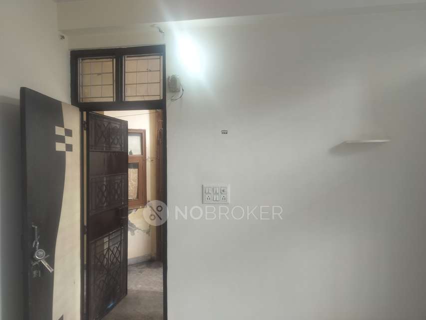 1 BHK Flat In Raj Apartment, Shalimar Garden For Sale  In Sahibabad