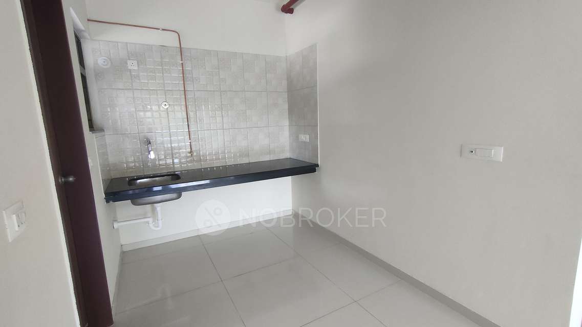 2 BHK Flat In Paranjape Orion,  Blue Ridge Township For Sale  In Hinjewadi