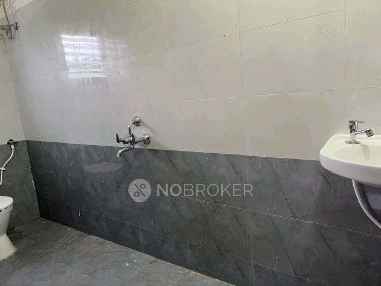 Single Room for Female In 1 RK  In Jijamata Chowk,sarover Colony,akrudi In A33, Bharatmata Society Ln, Sarowar Society, Walhekarwadi, Gurudwara Colony, Nigdi, Pimpri-chinchwad, Maharashtra 411033, India