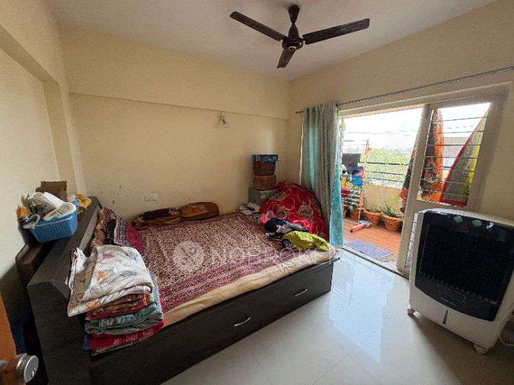 2 BHK Flat In Sollaanaa Housing Society for Rent  In Number Bus Stop