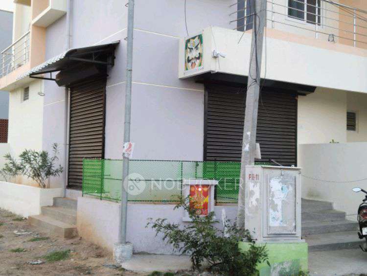 Office Space in Flat No 1, Rangasami Street, Darmaraja Avenue, Rajiv Gandhi Salai, Near Draupadi Amman Koil, Karapakkam, Chennai, Tamil Nadu 600097, India, Chennai for Rent 