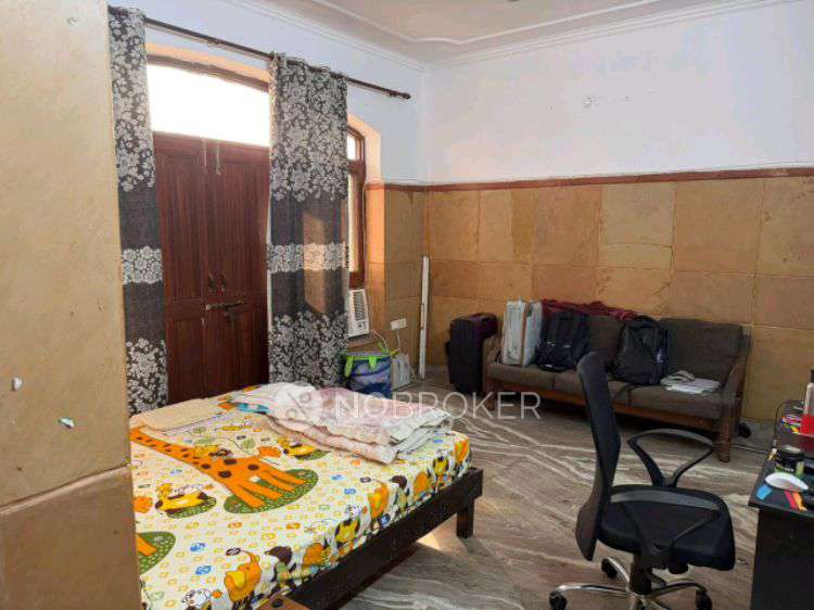 Single Room for Male In 3 BHK  In Malibu Town In Cw17, Malibu Town, Sector 47, Gurugram, Haryana 122018, India