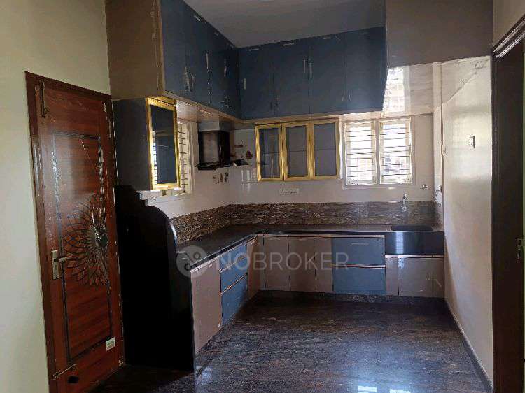 2 BHK House for Rent  In 19th Block Road