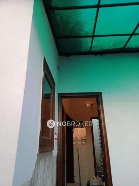4+ BHK Flat In Dda Flat   For Sale  In Shalimar Bagh