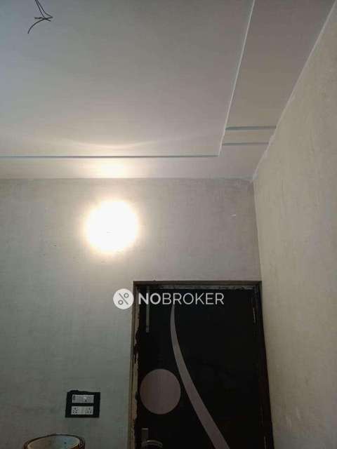 4+ BHK Flat In Dda Flat   For Sale  In Shalimar Bagh