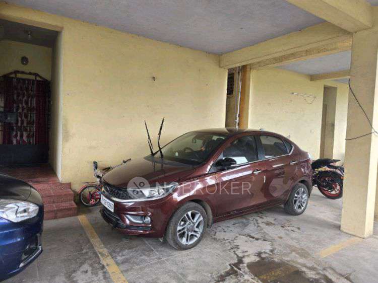 2 BHK Flat In Raja Garden Apartment for Lease  In Rose Gardens, Theliar Aragam Village, Venugopal Nagar, Porur, Chennai, Tamil Nadu 600116, India