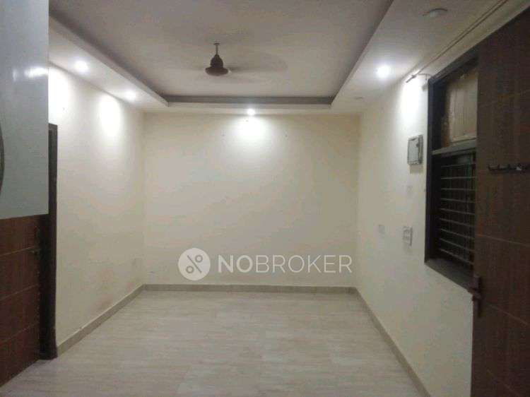 2 BHK Flat In Rise Apartment, Pochanpur For Sale  In H384+rvp Bharat Vandana Park Entry Gate 4, Sector 20 Dwarka, Dwarka, Delhi, 110077, India