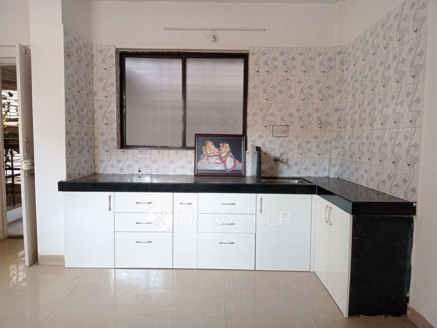 2 BHK Flat In Nilkamal  For Sale  In Shaniwar Peth
