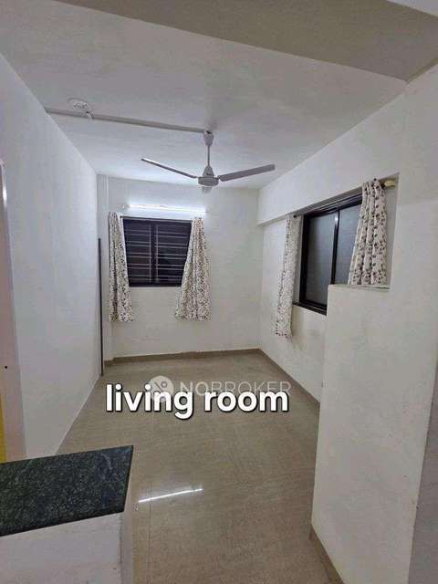 2 BHK Flat In Nilkamal  For Sale  In Shaniwar Peth