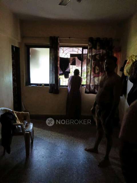 1 RK Flat In New Guruprasad Chs Virar East For Sale  In New Guruprasad Co-op.hsg.soc.ltd.