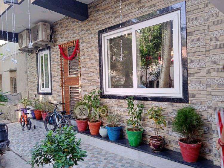 PG for Boys in Kakrola