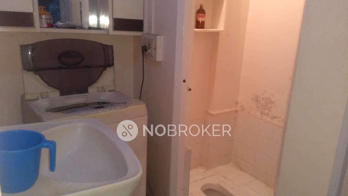 PG for Boys in Mhatre Bridge