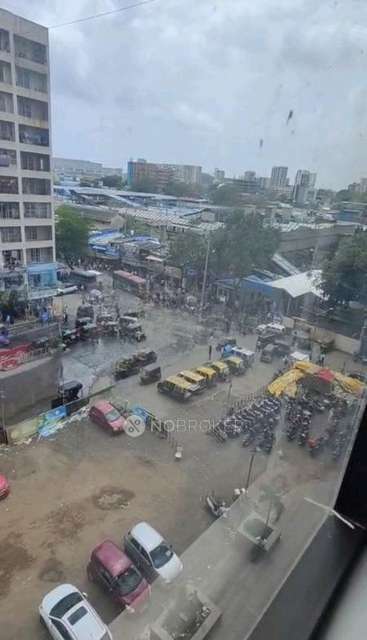 Office Space in East Point Mall, Mumbai for Rent 