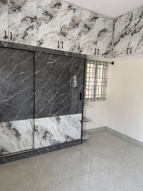 2 BHK House for Rent  In Tharamani Site