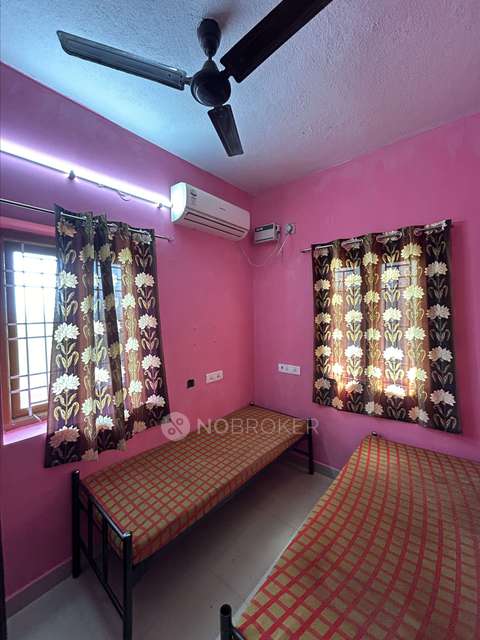 PG for Boys in Karapakkam