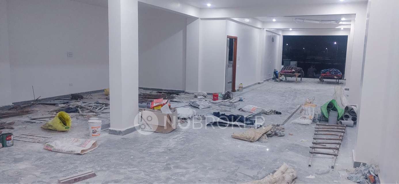Commercial Property in Noida Sector 3, Noida for Rent 