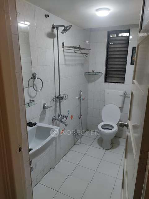 2 BHK Flat In Peninsula Apartments for Rent In Peninsula Apartments