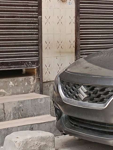 Shop in New Delhi,, Delhi for Rent