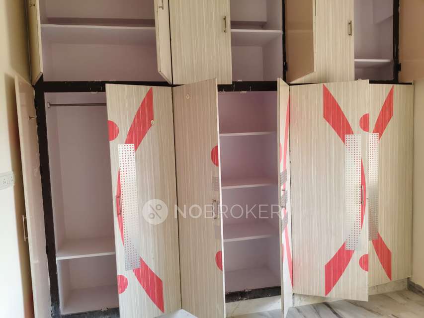 2 BHK Flat In Sri Krishna Avenue For Sale  In Kukatpally