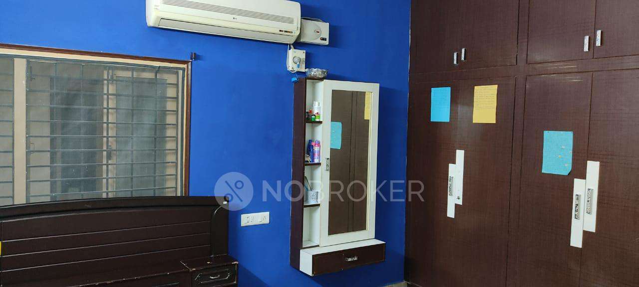 2 BHK Flat In Venkata Saroja Classics For Sale  In Manikonda Jagir, Ranga Reddy