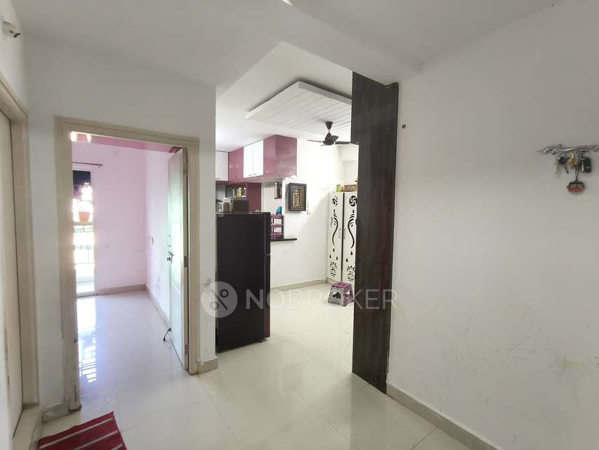 2 BHK Flat In Mgr Homes  For Sale  In Manikonda