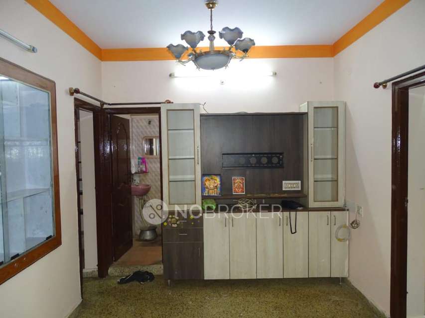 2 BHK Flat for Rent  In Benson Town