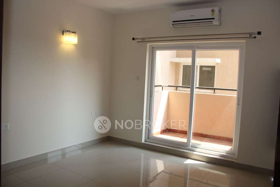 3 BHK Flat In Vaishnavi Nakshatra Apartments, Yeswanthpur, Bangalore for Rent  In Yeswanthpur, Bangalore