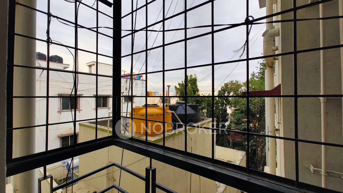 2 BHK Flat In Sriram Enclave, Amrutahalli For Sale  In Amrutahalli