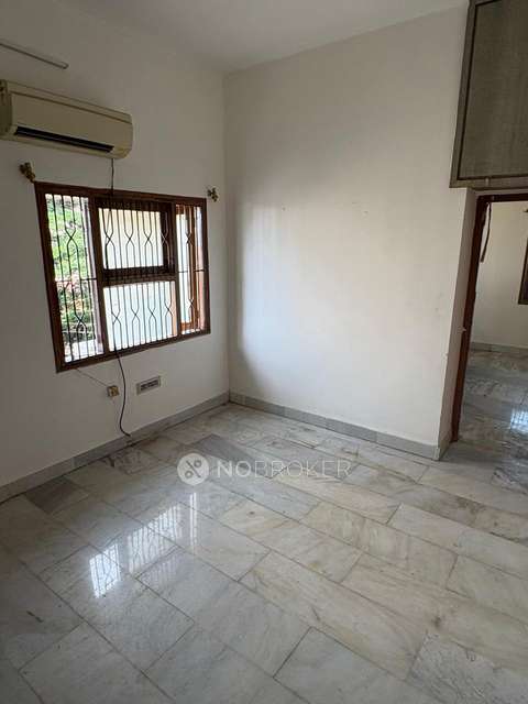 2 BHK Flat In Tirumala Towers, Balkampet For Sale  In Balkampet