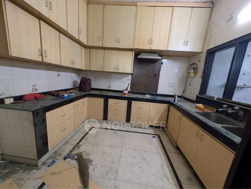 3 BHK Flat In Standalone Building  for Rent  In Vikaspuri