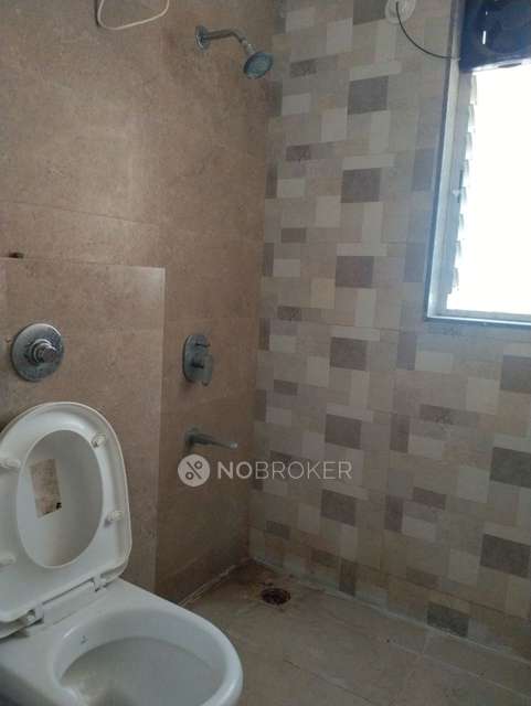 2 BHK Flat In Yash Vastu Parkland for Rent  In Ghorpadi