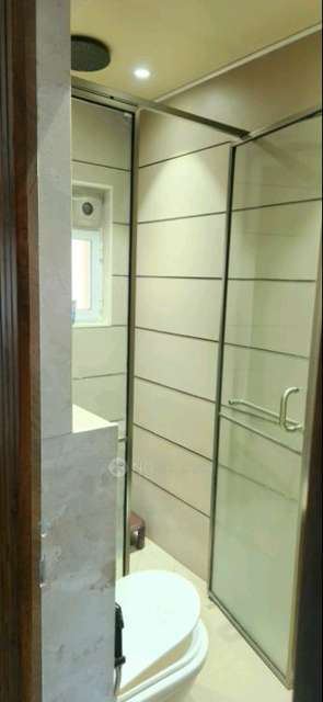 2 BHK Flat In Sai Leela Co.op. Hosing Soceity.  For Sale  In Saileela Building, 7v48+j2g, Cs Rd, Near Ashirwad Hospital, Anand Nagar, Dahisar East, Mumbai, Maharashtra 400068, India