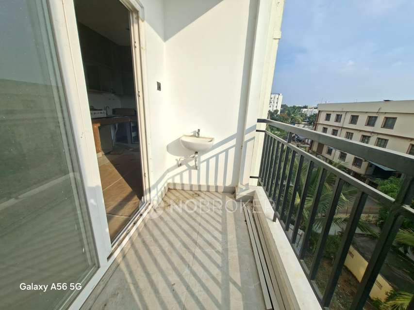 3 BHK Flat In Armkon Laxmi Nivas For Sale  In Kompally