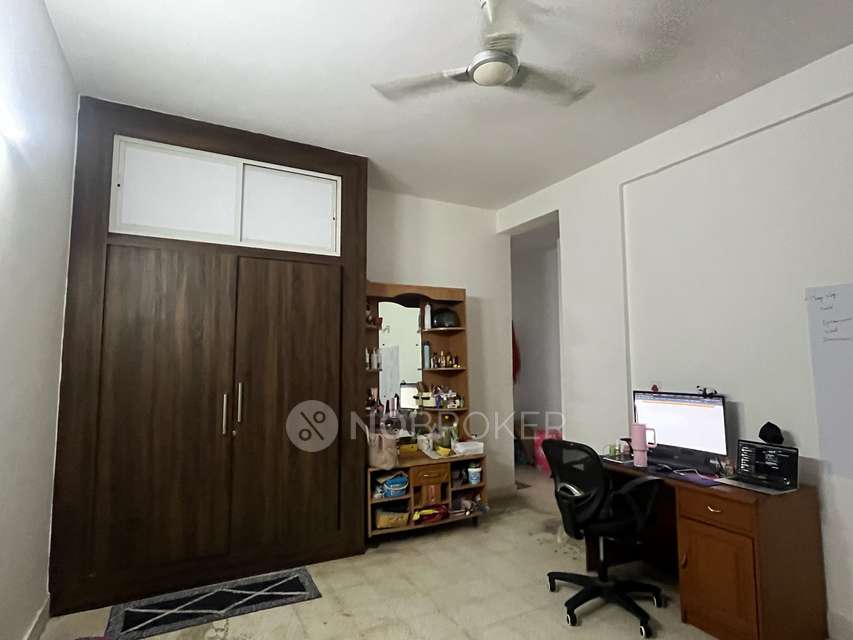 Single Room for Female In 3 BHK  In Alps Estate In Alps Estate