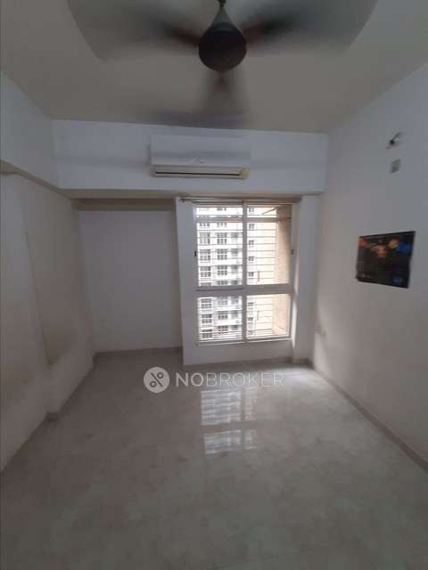 1 BHK Flat In Lodha Amara For Sale  In Thane West