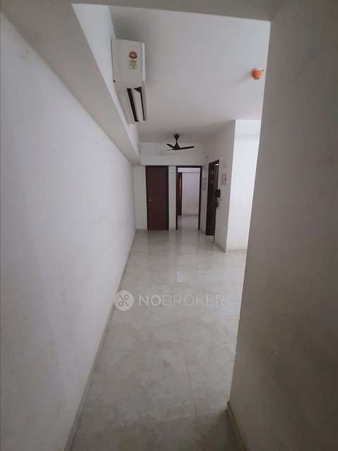 1 BHK Flat In Lodha Amara For Sale  In Thane West