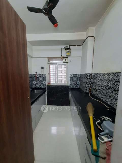 1 BHK Flat In Lodha Amara For Sale  In Thane West