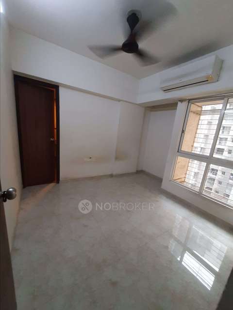 1 BHK Flat In Lodha Amara For Sale  In Thane West