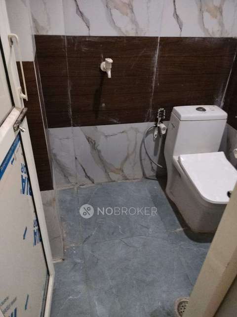 PG for Anyone in Near Pari Chowk