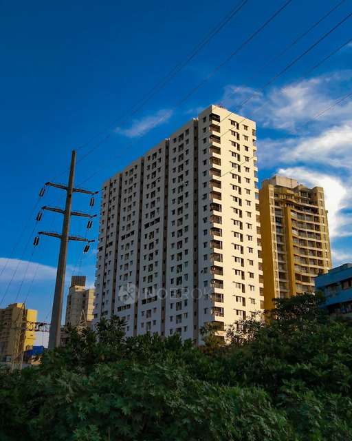 Shared Room for Female In 1 BHK  In Aaradhana Gurunanak Tower In Andheri East