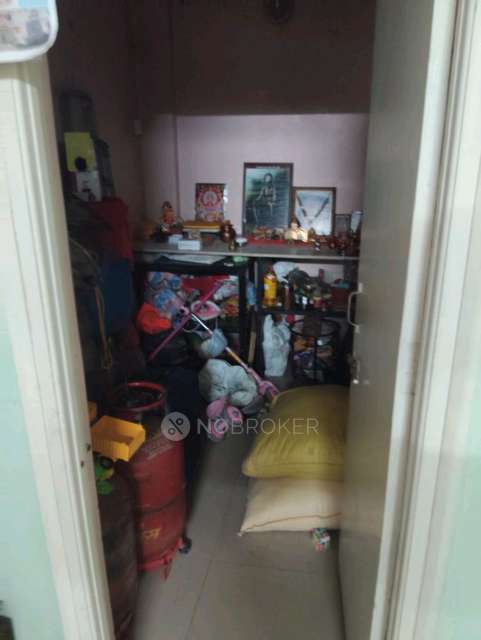 2 BHK Flat In Sharda Appartment for Rent  In Gaothan, Shivaji Nagar