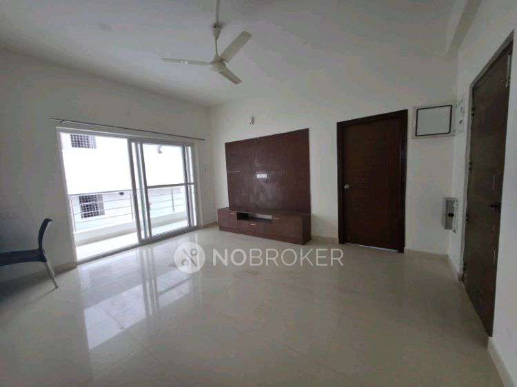 2 BHK Flat In Silver Key for Rent  In High-tension Line Road