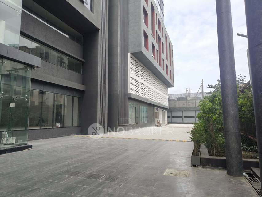 Office Space in Viman Nagar, Pune for Rent 