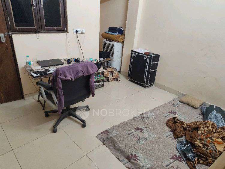 1 RK Flat In Mehta Niwas for Rent  In G53m+hhv, Dhan Mill Rd, Pocket D, Dr Ambedkar Colony, Chhatarpur, New Delhi, Delhi 110074, India