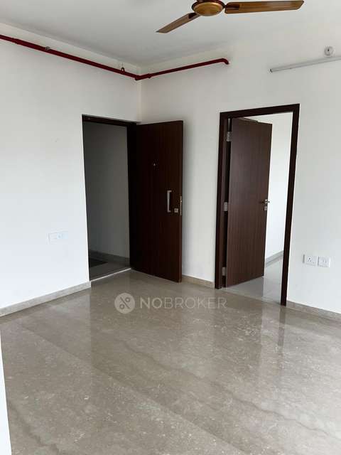 2 BHK Flat In Omkar Signet, Malad East, Mumbai For Sale  In Malad East, Mumbai