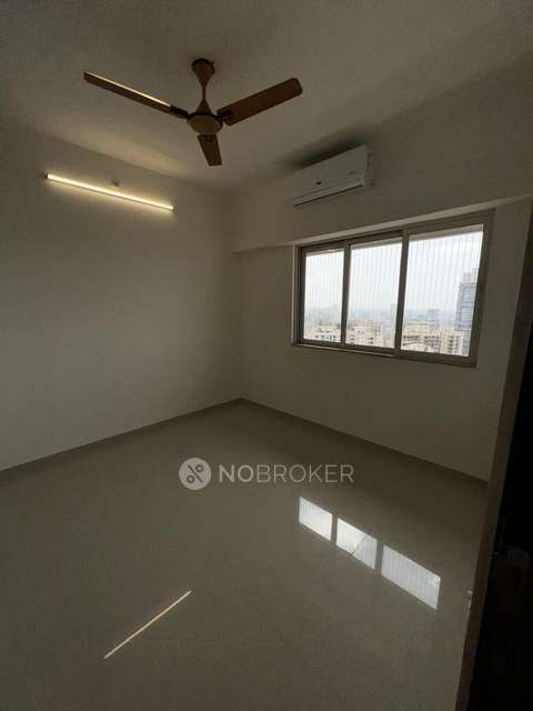 2 BHK Flat In Omkar Signet, Malad East, Mumbai For Sale  In Malad East, Mumbai